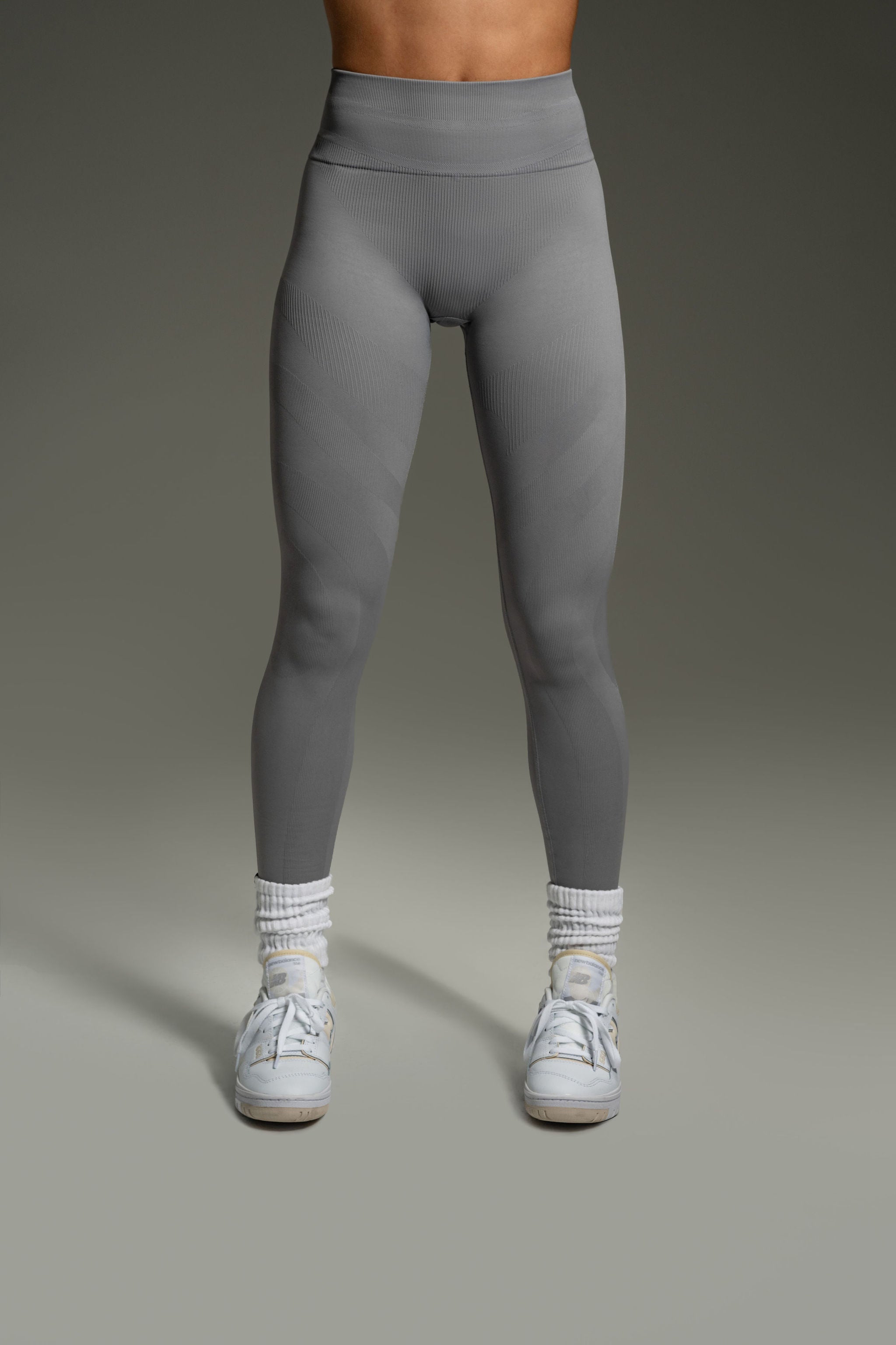 Electra Seamless Long Leggings Titanium Grey – Kamo Fitness