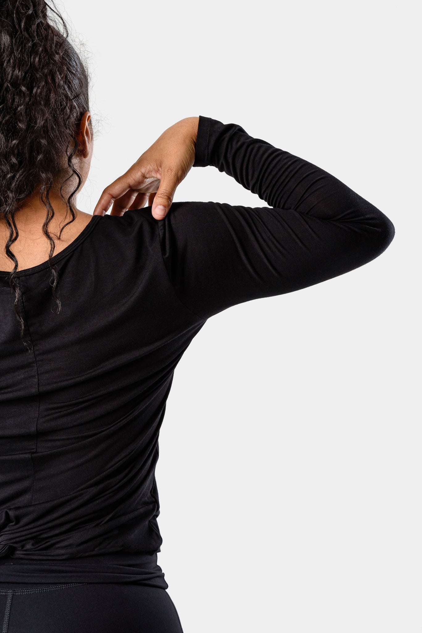 Jade Long Sleeve T-Shirt - Black