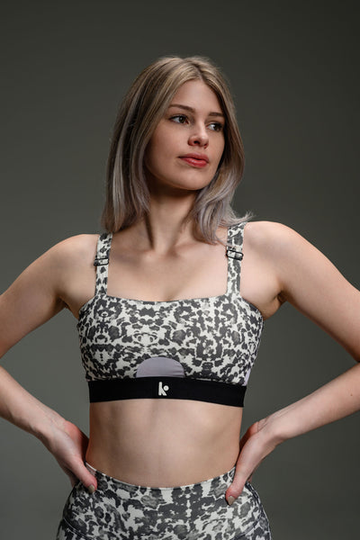 ジャザサイズ FOIL leopard bra top Square Bra Mesh II - Leopard Print – Kamo Fitness