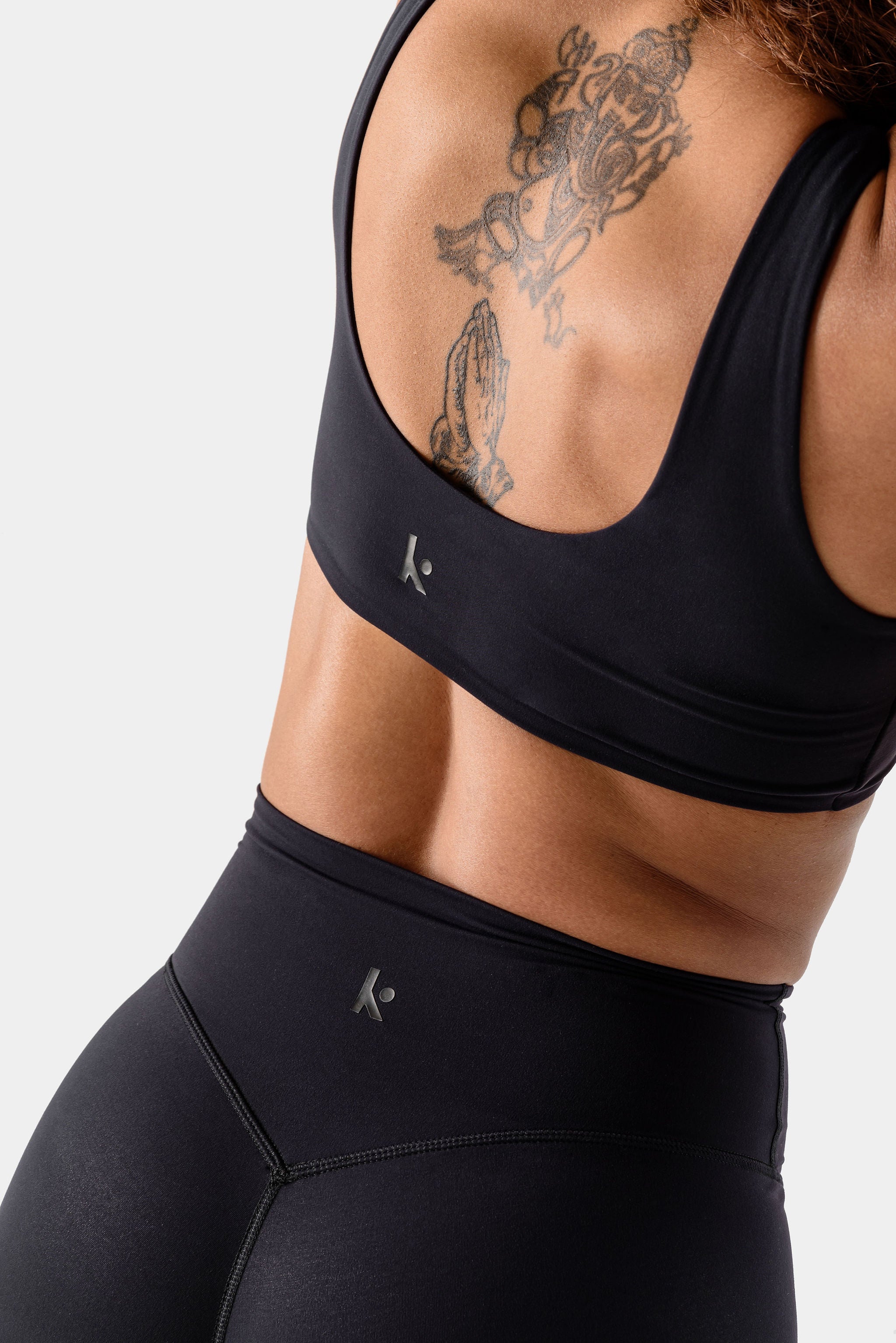 Cleo Alura Sports Bra - Black