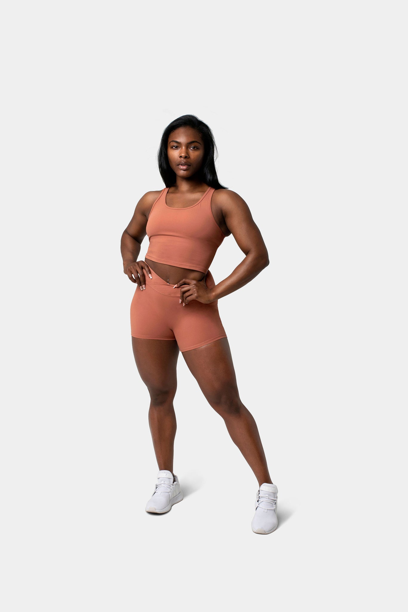 Serenity Shorts 4" - Roasted Pecan
