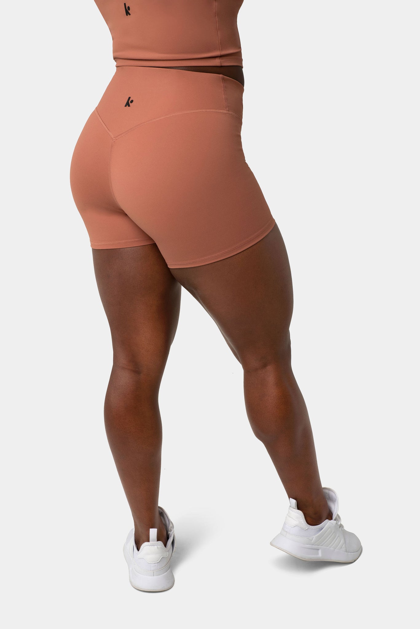 Serenity Shorts 4" - Roasted Pecan
