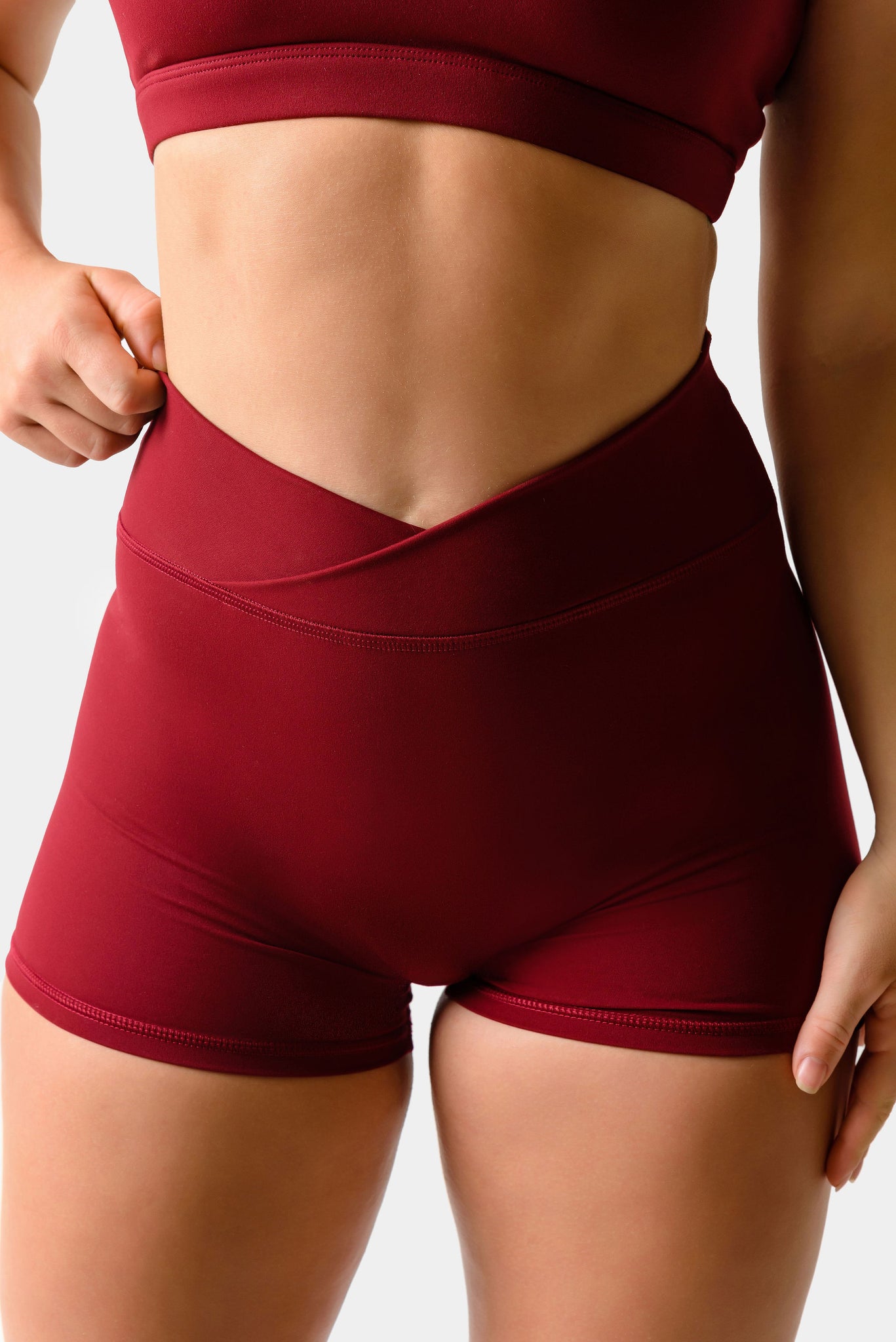 Serenity Shorts 4" - Pomegranate